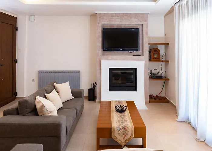 Alkis Luxury Iraklitsa